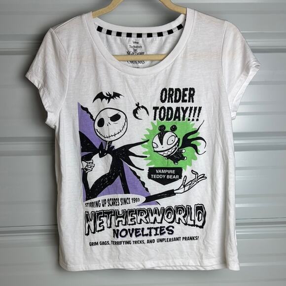 Disney White Short Sleeve Tee with Halloween Graphic - Picture 1 of 3